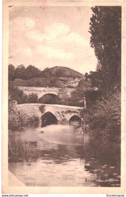 CPA  Carte Postale  France Argenton Chateau  au confluent de l'Ouère et de l'Argenton  VM88599ok