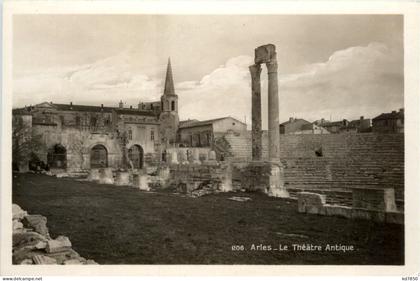 Arles - Le Theatre Antique