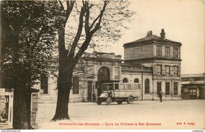 VAL D'OISE  ARNOUVILLE LES GONESSES gare de villiers le bel  / Gonesse