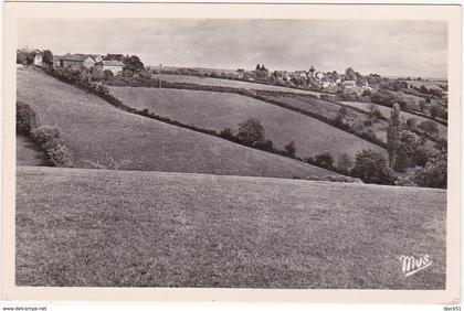 64 - ARTHEZ-DE-BEARN (Basses-Pyr.) - LE BOURDALAT ET VUE GENERALE