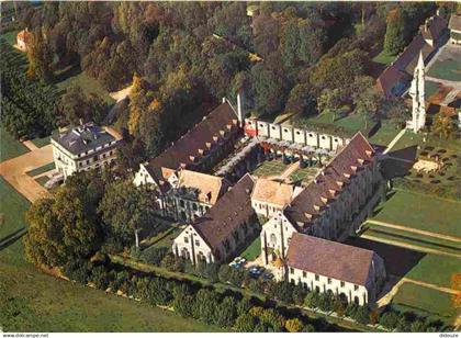 95 - Asnières sur Oise - Abbaye de Royaumont - Vue Générale aérienne - CPM - Voir Scans Recto-Verso