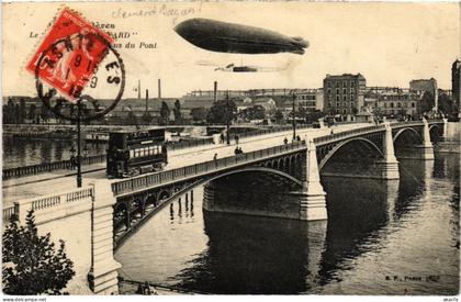 CPA ASNIERES-sur-SEINE Aviation - Zeppelin Airship above Asnieres (1322494)