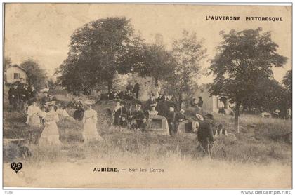 AUBIERE LES CAVES TRES ANIMEE