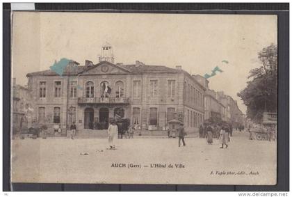 32 - Auch -  Hotel de ville