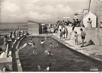 CPSM Ault La Piscine