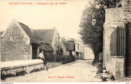 CPA AUVERS-sur-OISE - Chaumieres dans les Vallées (107880)