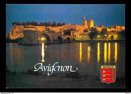 84 - Avignon - Le Palais des Papes - Le Pont Saint Bénézet la nuit - Blasons - CPM - Voir Scans Recto-Verso