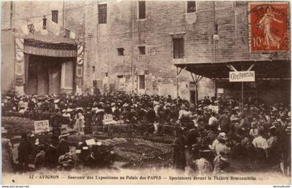 Avignon - Souvenir des Expositions au Palais des Papes