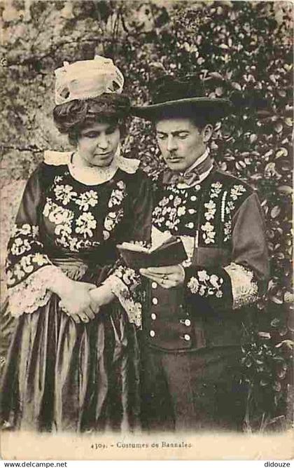 29 - Bannalec - Costumes de Bannalec - Animée - Couple - Folklore - CPA - Voir Scans Recto-Verso