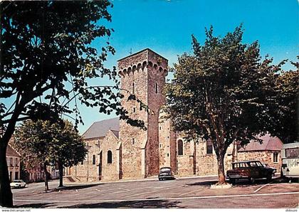 50 - Barneville - Carteret - L'Eglise - Automobiles - CPM - Voir Scans Recto-Verso