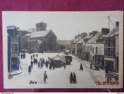 CPA - Barneville-Plage - La Place de l'Eglise