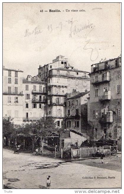 BASTIA UN VIEUX COIN ANIMEE