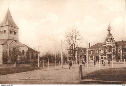 CPA Bazancourt L'Eglise et la Mairie