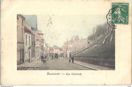 CPA Beaumont-sur-Oise Rue Nationale