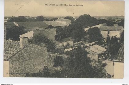 BEAUVOIR SUR NIORT - Vue sur la Forêt