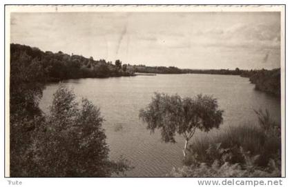 BESSINES SUR GARTEMPE L ETANG DE SAGNAT