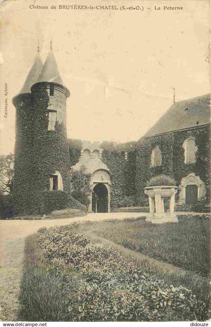 91 - Bruyeres le Chatel - Le Château - La Poterne - CPA - Etat gros pli - Voir Scans Recto-Verso