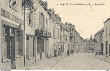 CPA Bruyères-le-Chatel Grande Rue