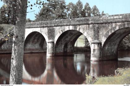 BUSSIERE-POITEVINE - Pont de Vauzelle