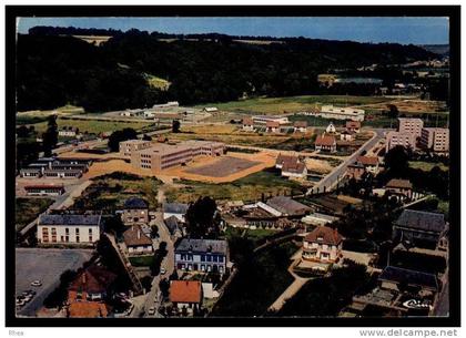 76 Cany-Barville CANY-BARVILLE (S.-Mar.) Vue aérienne - Le C.E.S. Les immeubles de la D76D K76159K C76159C RH004338