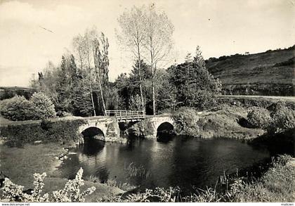 - ref-W575- finistere - carhaix plouguer - vieux pont du moulin de meur - carte bon etat -