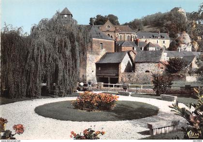 CHAILLAND - Le Square