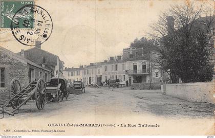 24-6211 : CHAILLE-LES-MARAIS. RUE NATIONALE