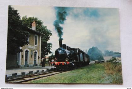 Cpm, gare de Champigny sur Veude, Indre et Loire 37