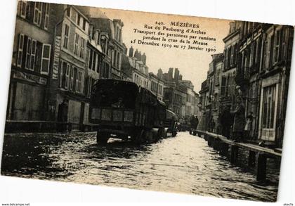 CPA MÉZIERES Rue du Faubourg d'Arches Transport des personnes par ..(224975)