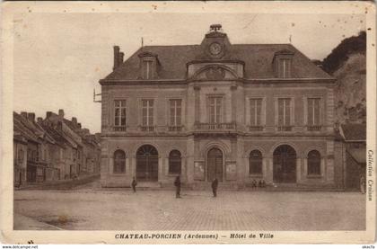 CPA CHATEAU-PORCIEN - Hotel de Ville (135300)