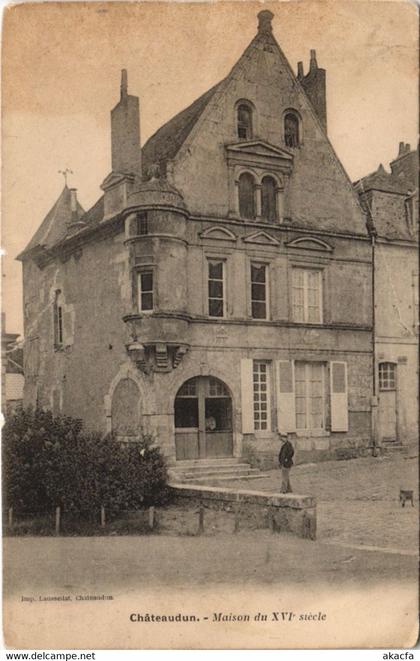 CPA CHATEAUDUN - Maison du XVI siécle (33683)