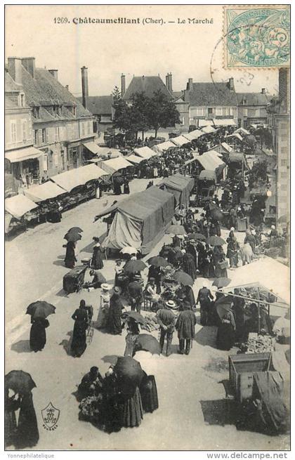 18 - CHER - Chateaumeillant - marché