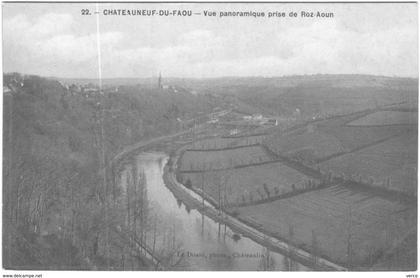 Carte Postale Ancienne de CHATEAUNEUF DU FAOU-vue panoramique prise de Roz Aoun