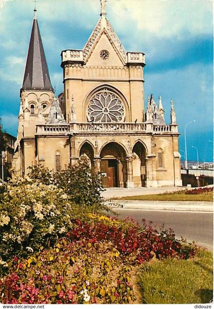 78 - Chatou - L'Eglise - CPM - Flamme Postale de Chatou - Voir Scans Recto-Verso