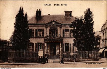 CPA CHOLET - L'Hotel de Ville (296802)