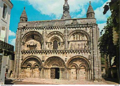 86 - Civray - Eglise Saint Nicolas - CPM - Voir Scans Recto-Verso