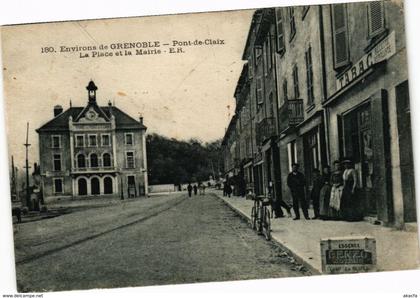 CPA Env. de GRENOBLE - PONT-de-Claix - La Place et la Mairie (241574)