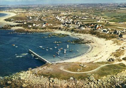 Cléder 29 -  Vu d'avion - Port Plage