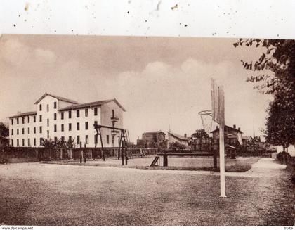 CLERMONT-FERRAND ECOLE