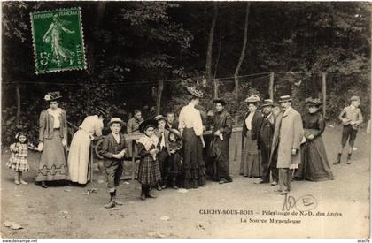 CPA CLICHY-sous-BOIS Pélérinage de N.-D.-des-Anges Source miraculeuse (869136)