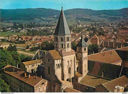 71 - Cluny - L'Abbaye - Vue aérienne - CPM - Flamme Postale de Cluny 71 - Voir Scans Recto-Verso