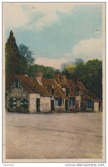 CONCHES EN OUCHE - Vieilles maisons