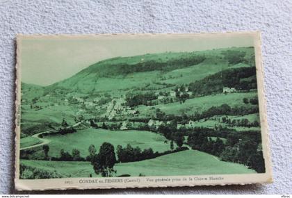 Condat en Feniers, vue générale prise de la Chèvre blanche, Cantal 15