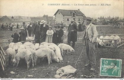 CPA Foire aux Porcs de Corbigny