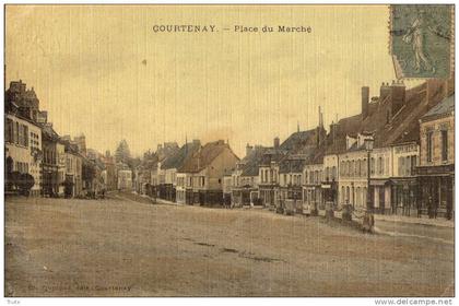 COURTENAY PLACE DU MARCHE CARTE GLACEE RARE