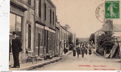 COURTOMER RUE DE L'EGLISE