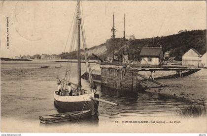 CPA DIVES-sur-MER - Le Port (141222)