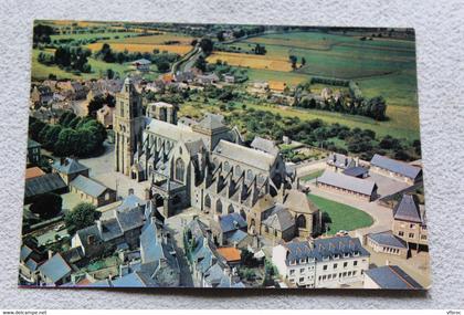 H790, Cpm, Dol de Bretagne, la cathédrale et vue d'ensemble, Ille et Vilaine 35