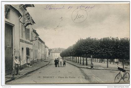 CPA 95 DOMONT PLACE DU FLICHE 1905