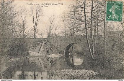 dompierre sur yon * vue sur le pont du village